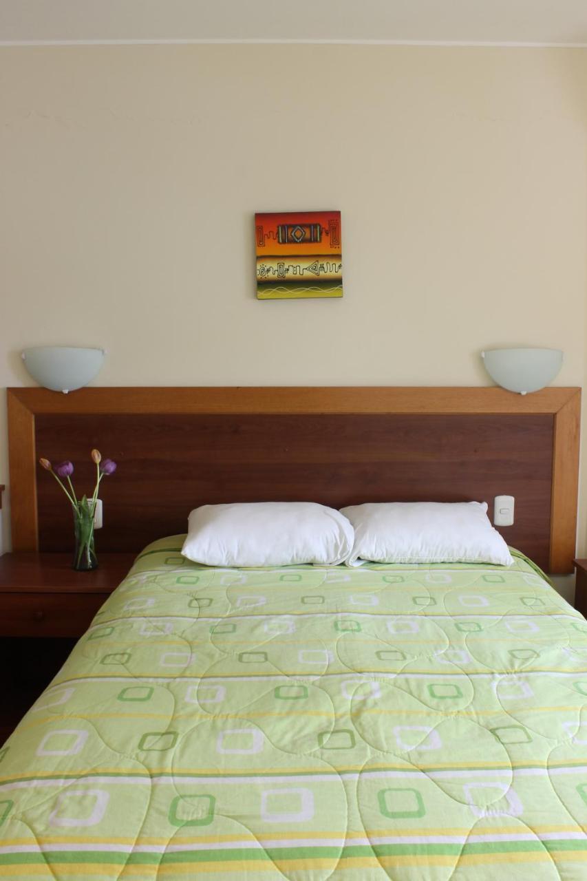Sunflowers Hotel *